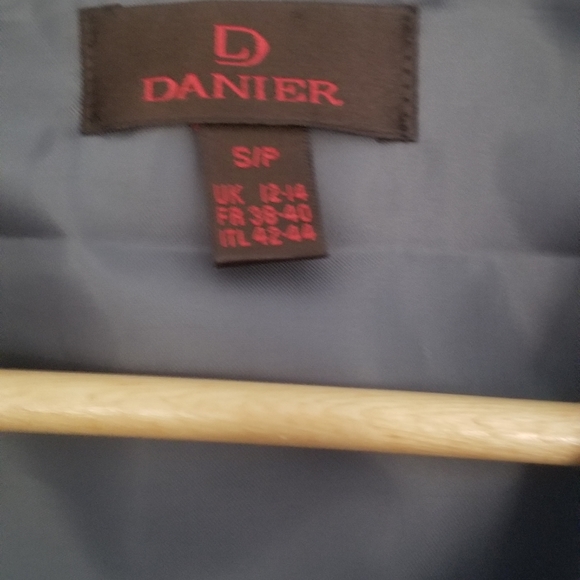 Danier women's leather jacket - Picture 1 of 3